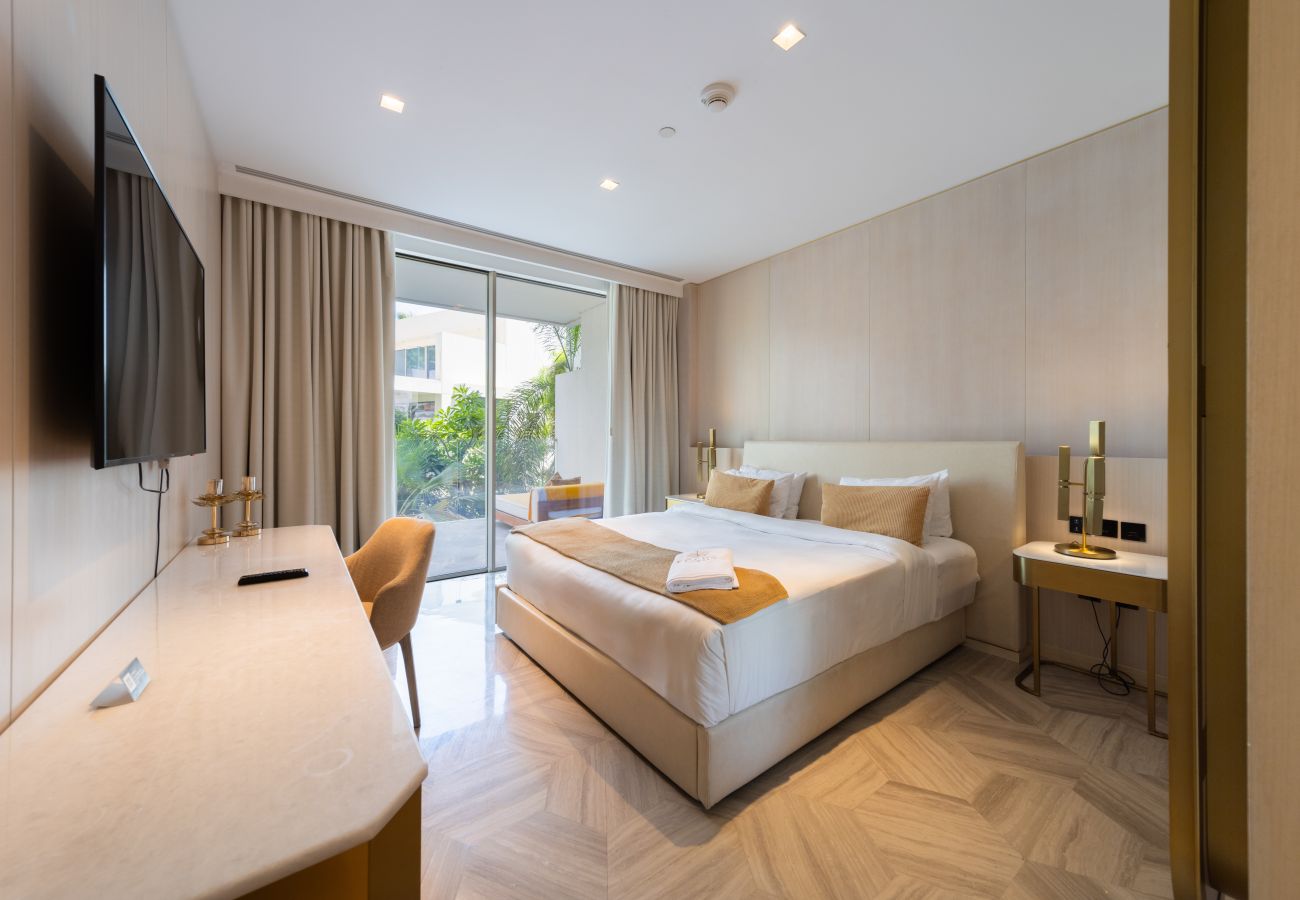 Apartment in Dubai - Startling 2BR Apt at FIVE Palm Residences