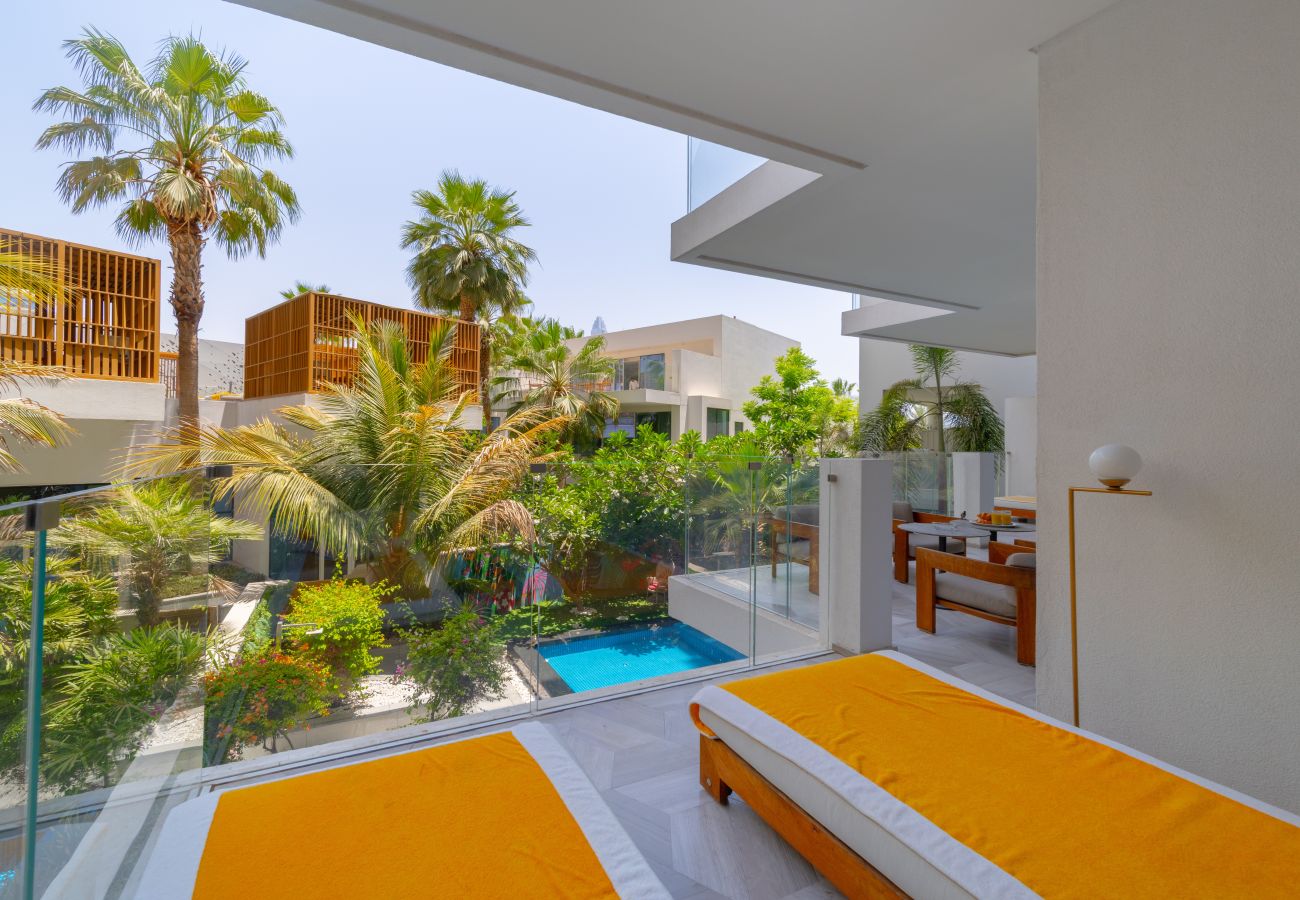 Apartment in Dubai - Startling 2BR Apt at FIVE Palm Residences