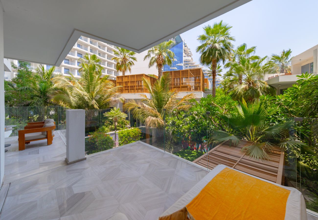 Apartment in Dubai - Startling 2BR Apt at FIVE Palm Residences