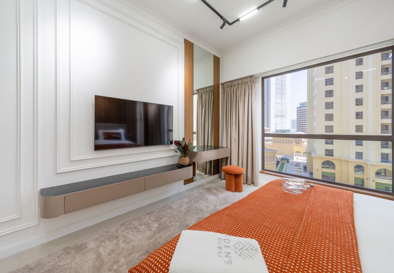Apartment in Dubai - Dazzling 2BR Apt w/Beach Access at JBR