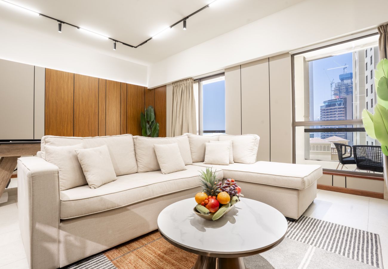 Apartment in Dubai - Dazzling 2BR Apt w/Beach Access at JBR