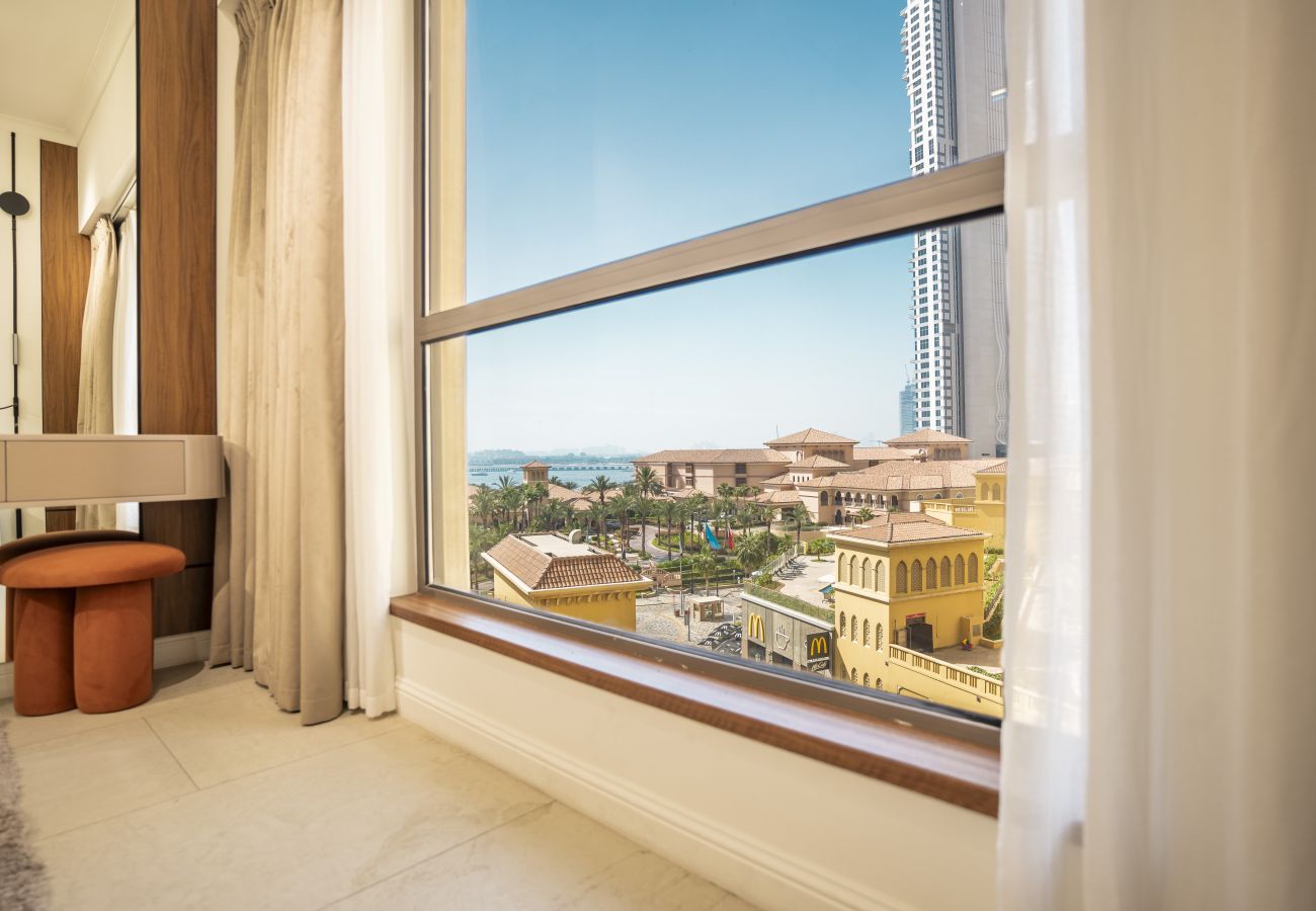 Apartment in Dubai - Dazzling 2BR Apt w/Beach Access at JBR