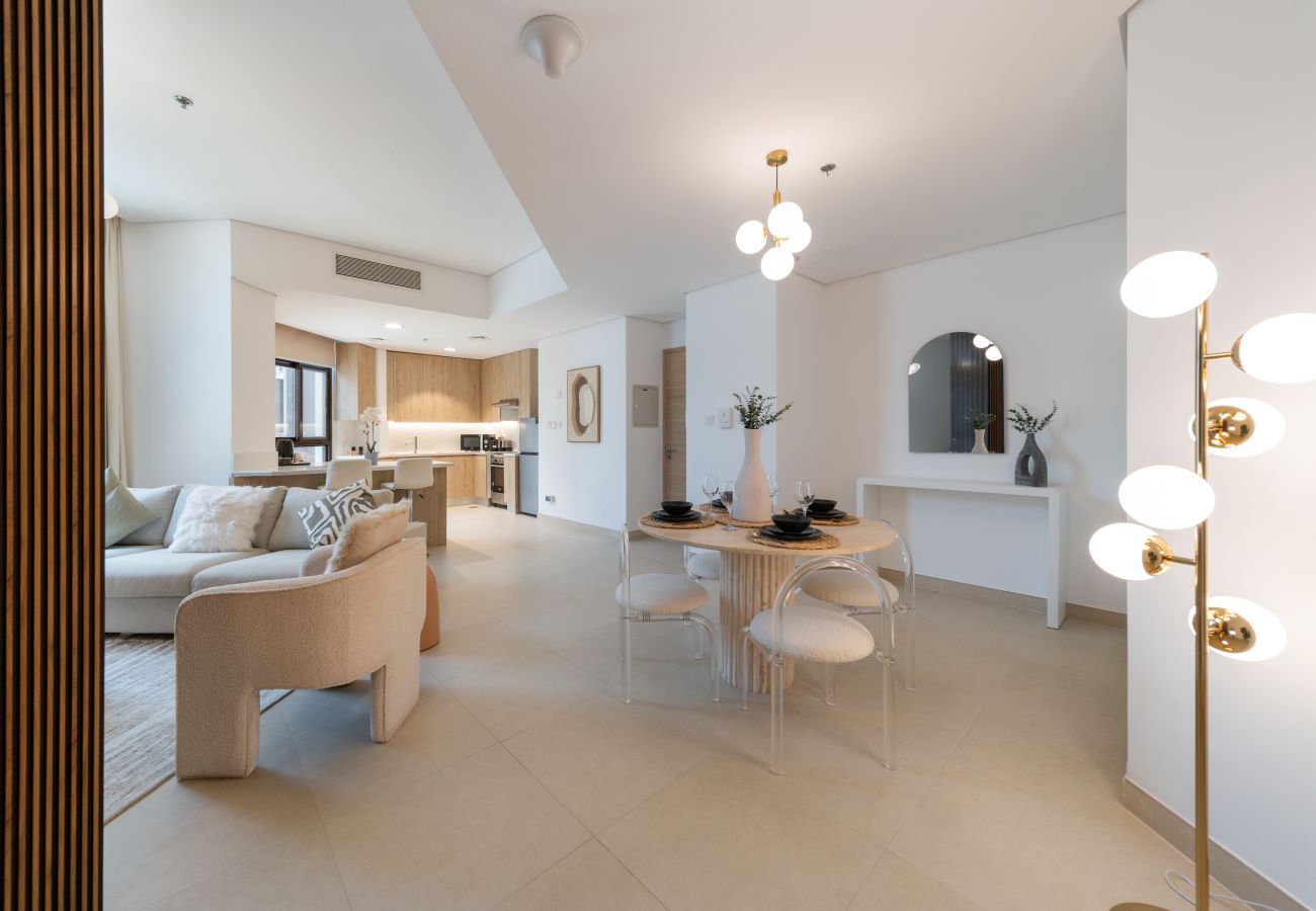 Apartment in Dubai - Chic 2BR Apt with Contemporary Design
