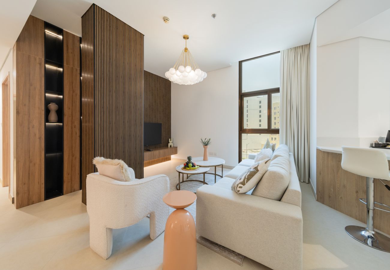 Apartment in Dubai - Chic 2BR Apt with Contemporary Design