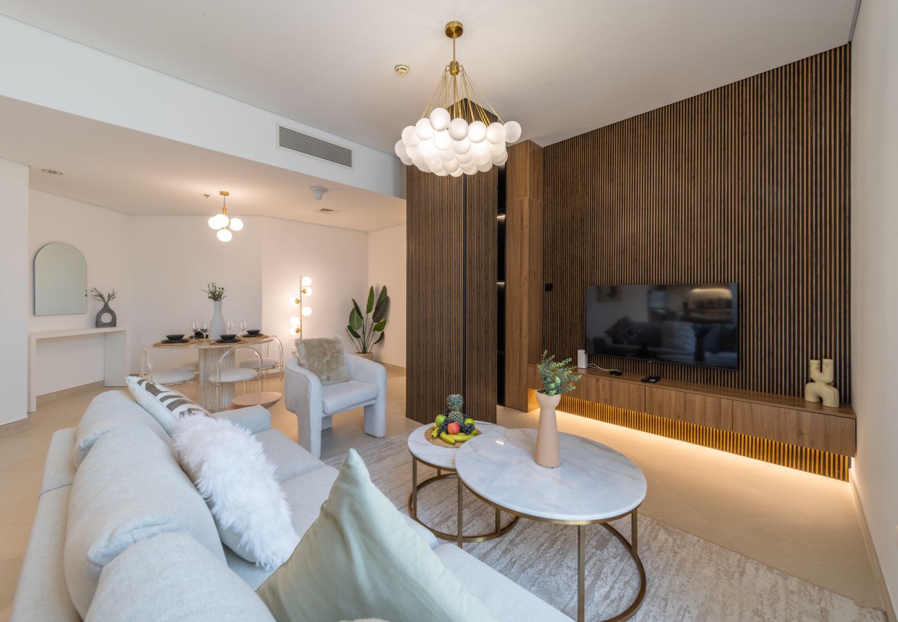 Apartment in Dubai - Chic 2BR Apt with Contemporary Design