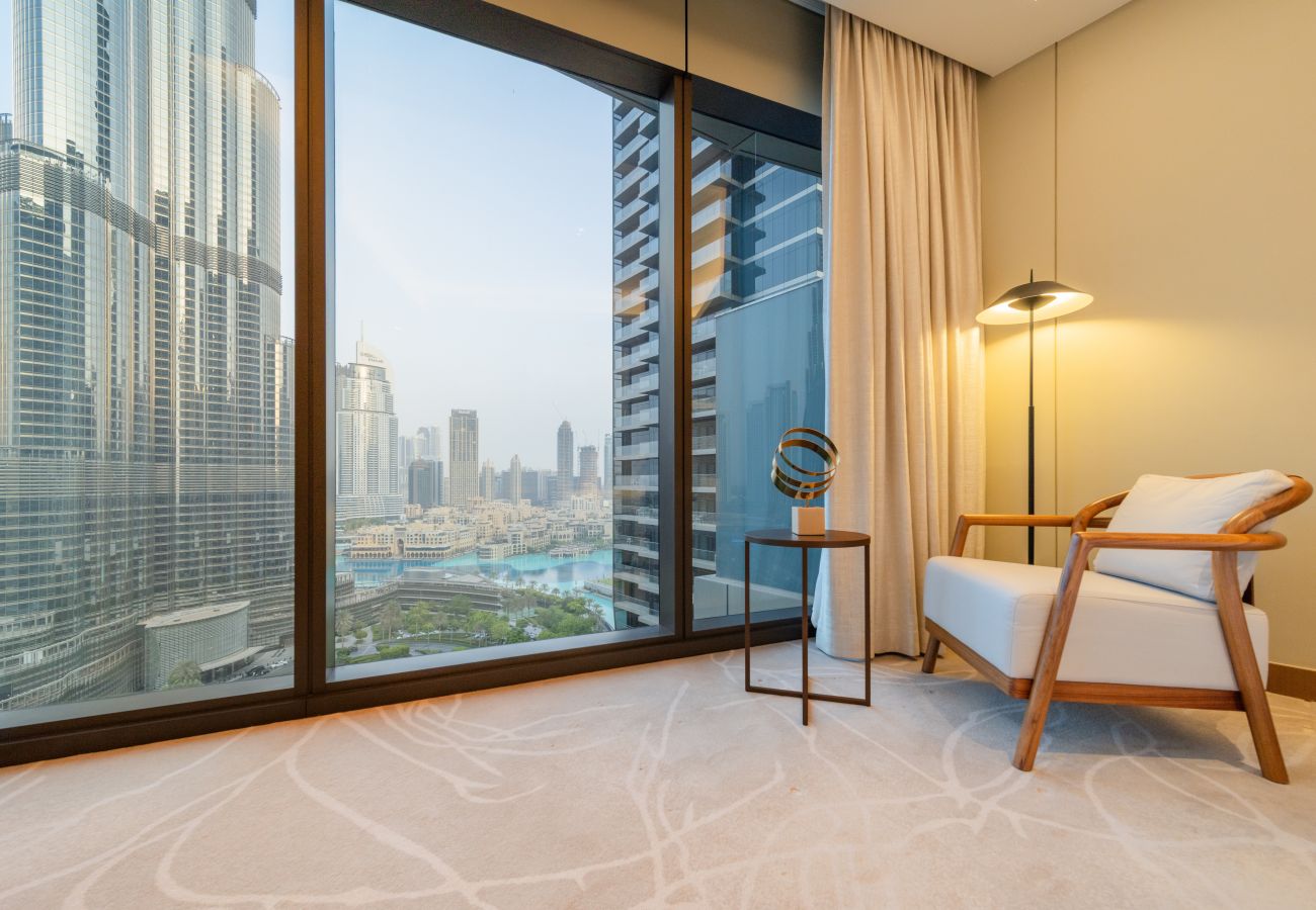 Apartment in Dubai - Lavish 2BR Apt w/ Burj Khalifa View