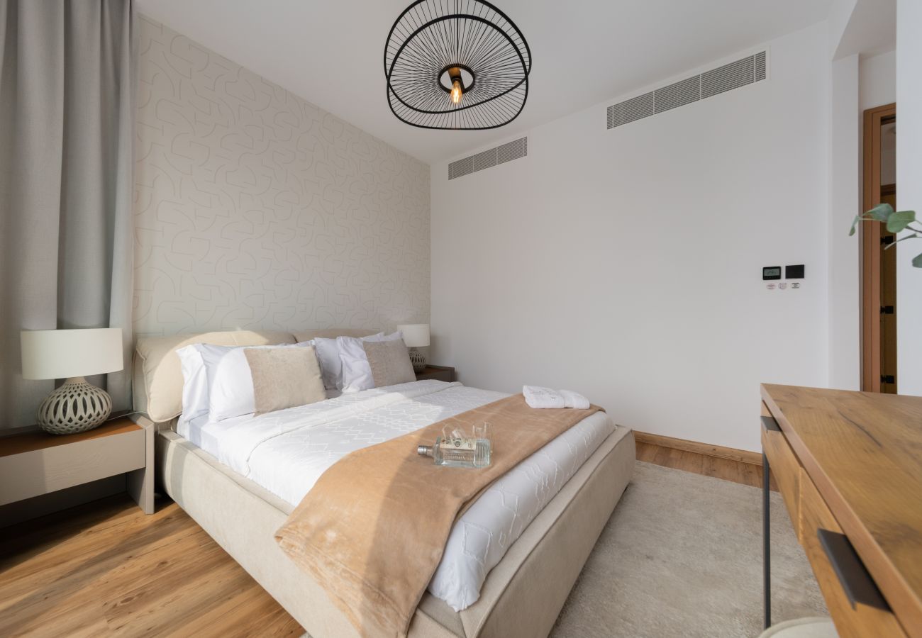 Apartment in Dubai - Exquisite 2BR Apt at VIDA Dubai Marina Residences