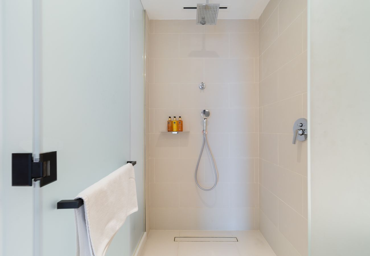 Apartment in Dubai - Exquisite 2BR Apt at VIDA Dubai Marina Residences