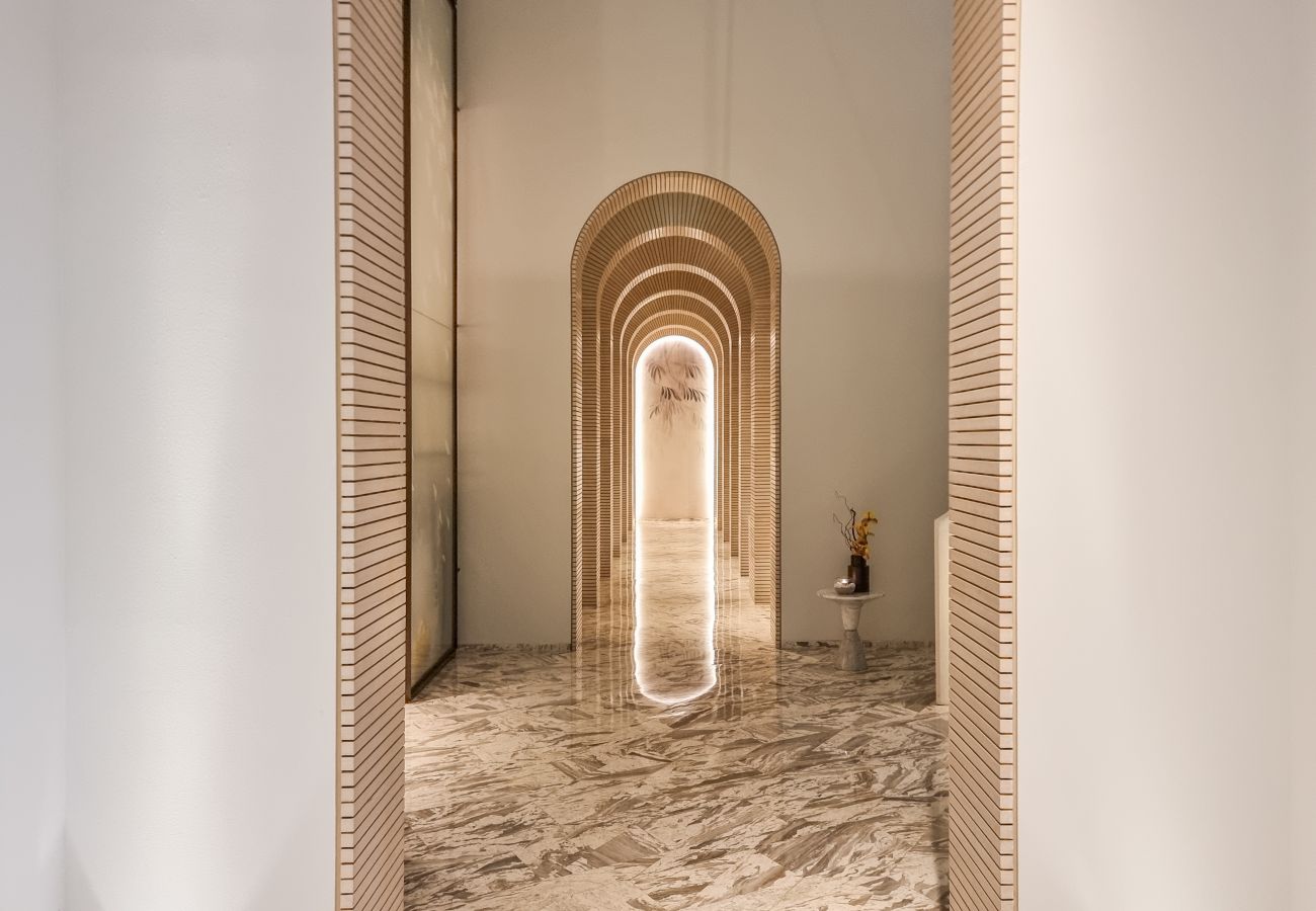 Apartment in Dubai - Tremendous 2BR Apt at FIVE Palm w/Sea View