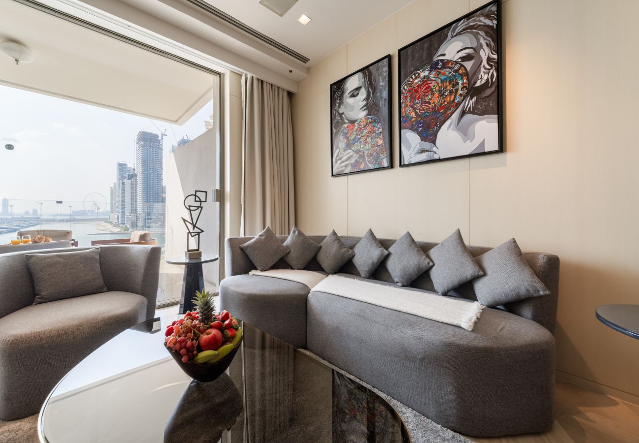 Apartment in Dubai - Tremendous 2BR Apt at FIVE Palm w/Sea View