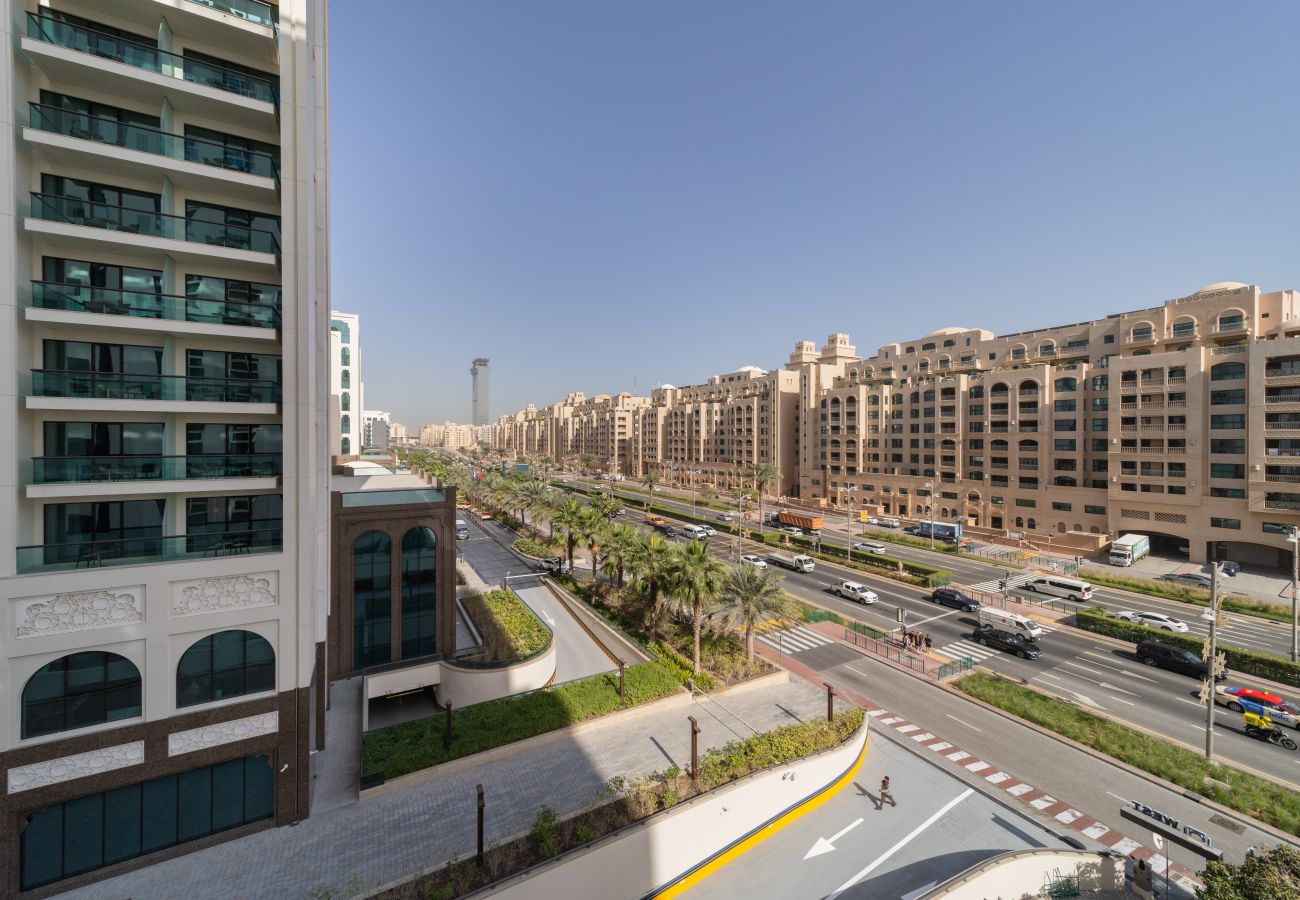 Apartment in Dubai - Luxurious Sea View Apt at FIVE Palm Jumeirah