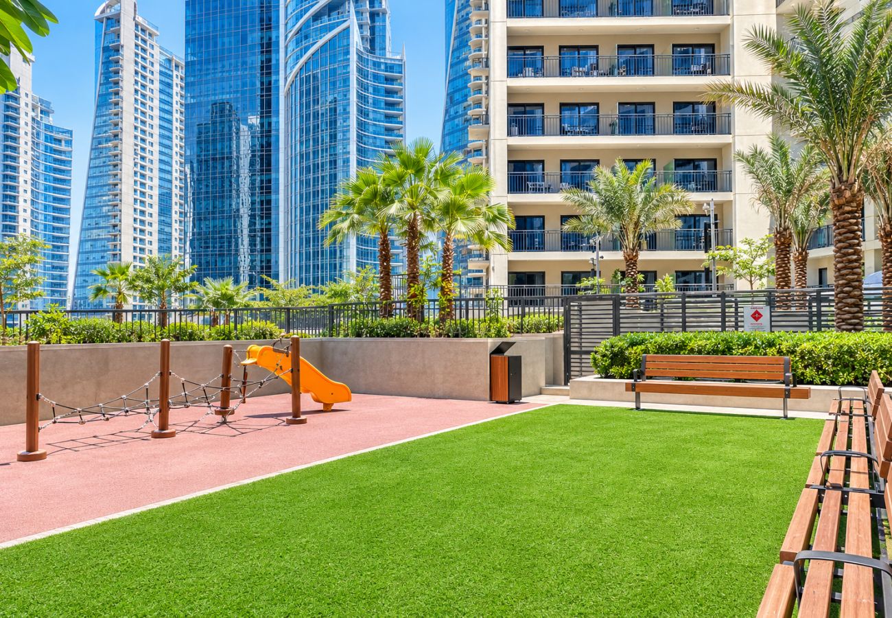 Apartment in Dubai - Spectacular 1BR Apt with Skyscrapers View