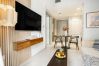 Apartment in Dubai - Spectacular 1BR Apt with Skyscrapers View
