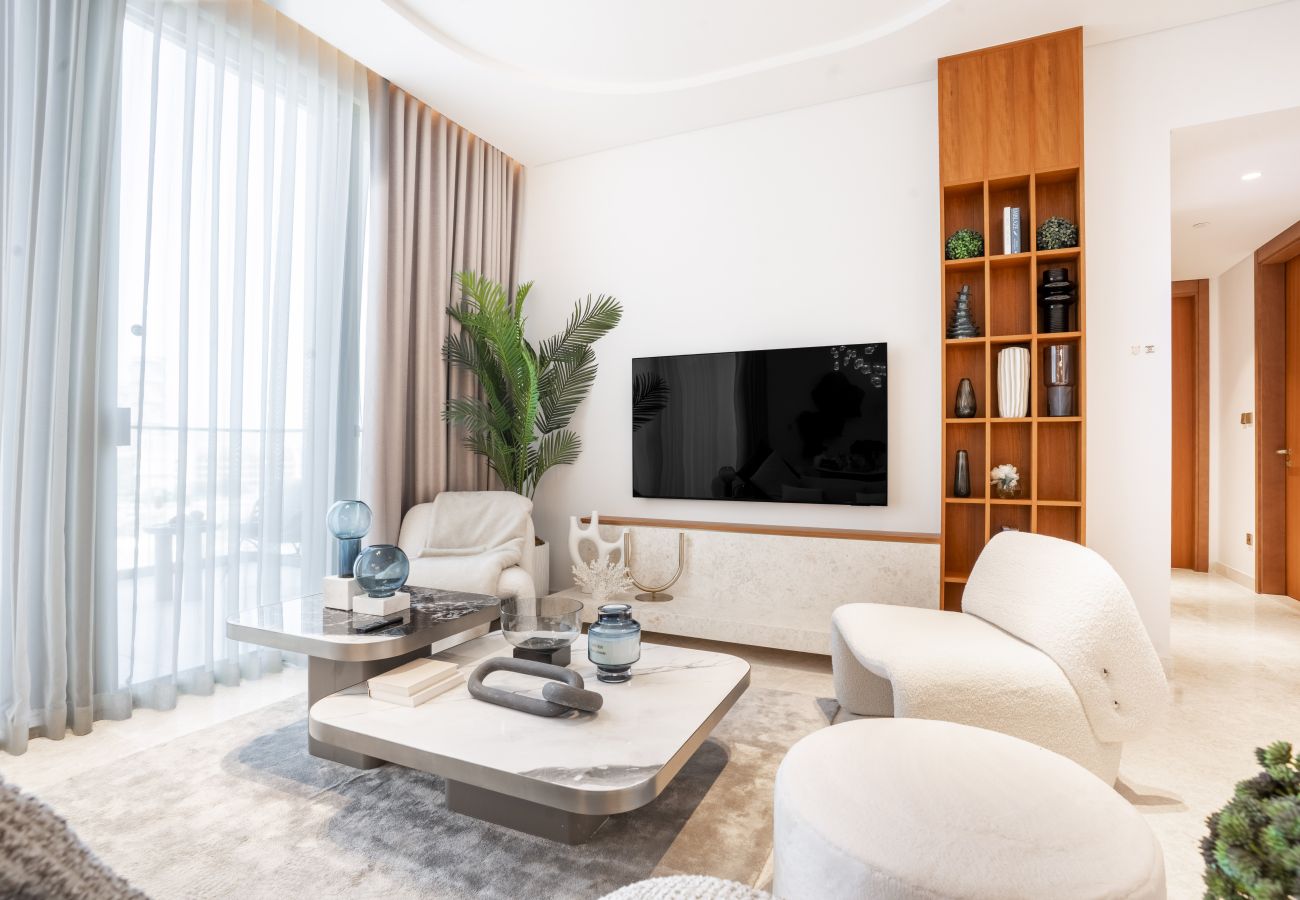 Apartment in Dubai - Breathtaking 2BR Apt w/ Sea view