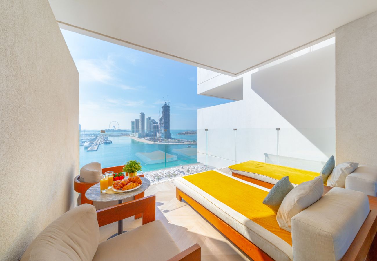 Apartment in Dubai - Impressive 2BR Apt w/sea view at FIVE Palm