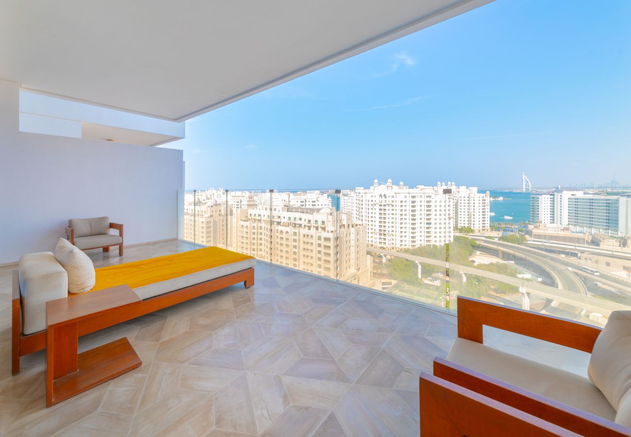 Apartment in Dubai - Impressive 2BR Apt w/sea view at FIVE Palm