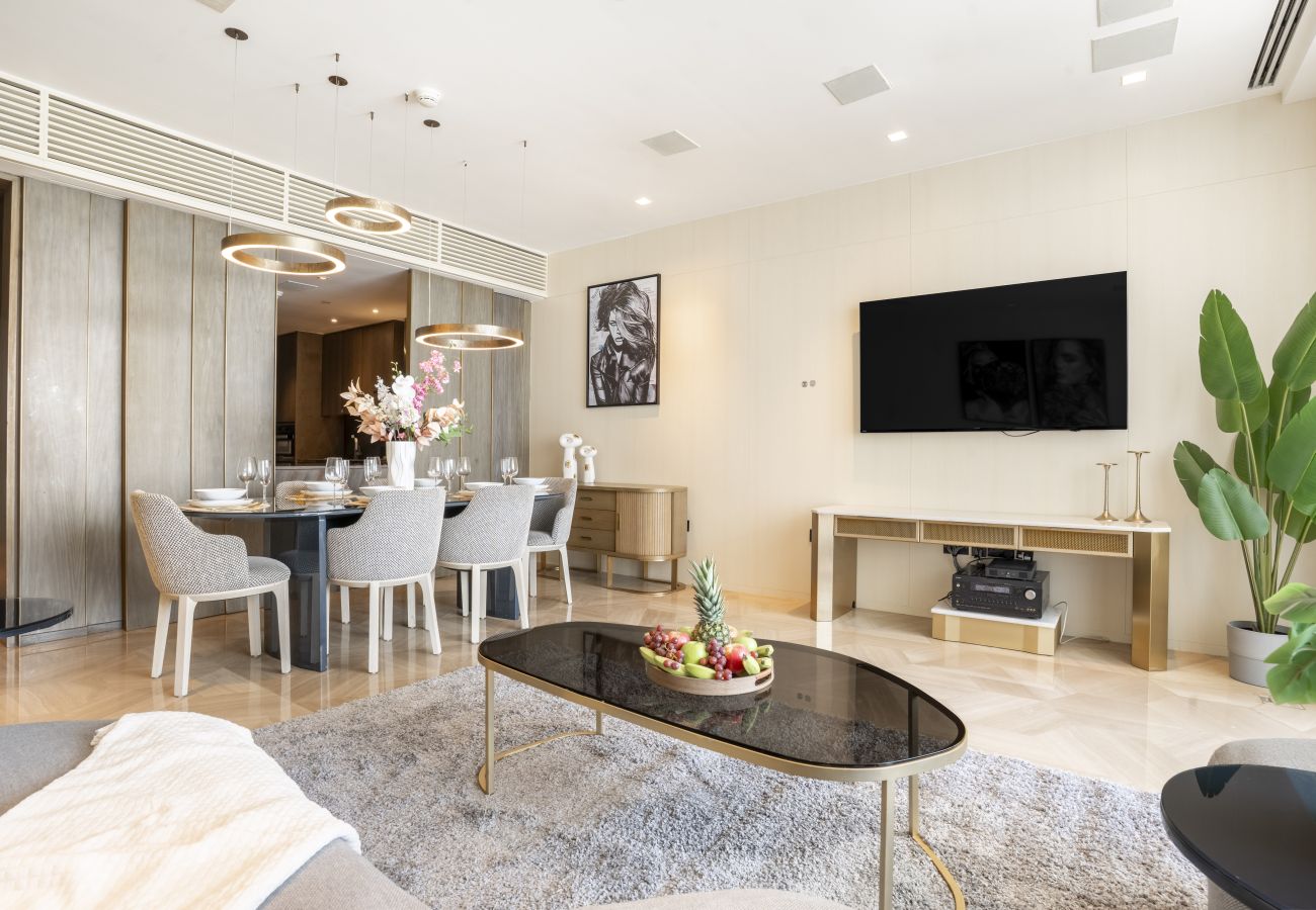 Apartment in Dubai - Impressive 2BR Apt w/sea view at FIVE Palm