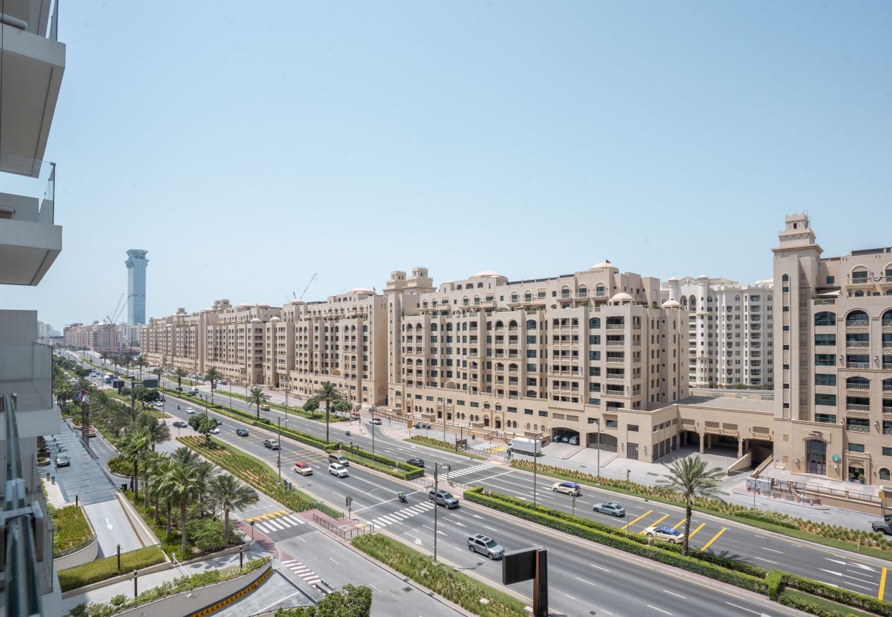 Apartment in Dubai - Impressive 2BR Apt w/sea view at FIVE Palm