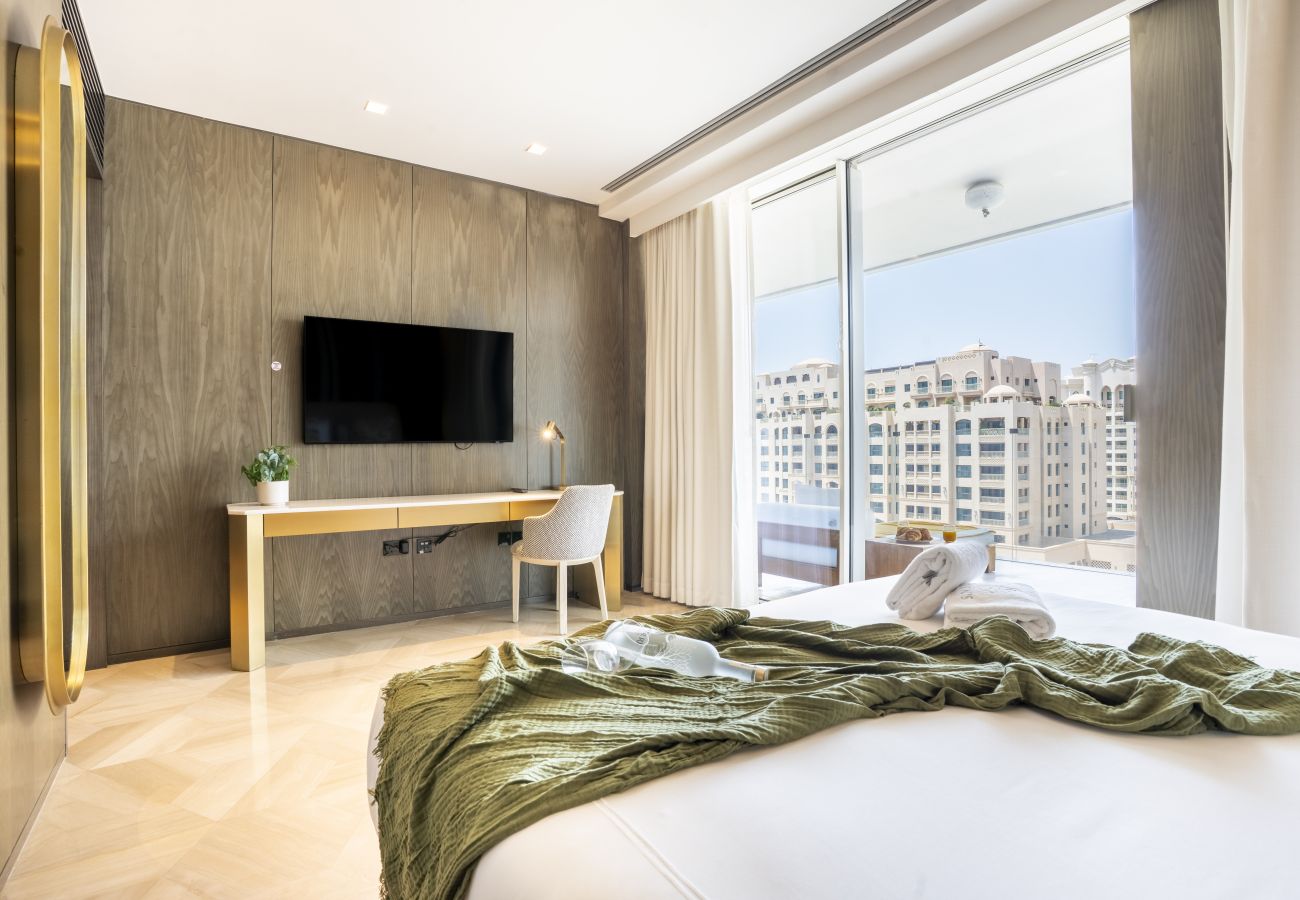 Apartment in Dubai - Impressive 2BR Apt w/sea view at FIVE Palm