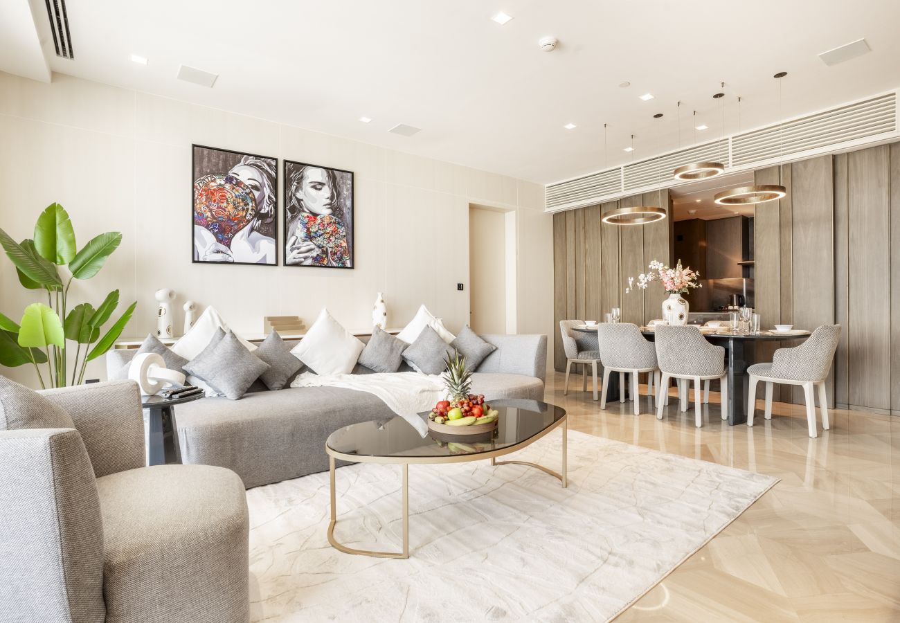 Apartment in Dubai - Opulent 2BR w/sea view at FIVE Palm