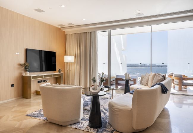 Apartment in Dubai - Lavish Seaview 2BR at FIVE Palm