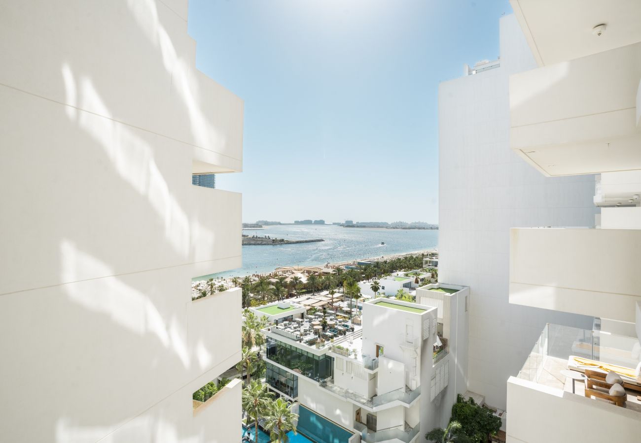 Apartment in Dubai - Lavish Seaview 2BR at FIVE Palm
